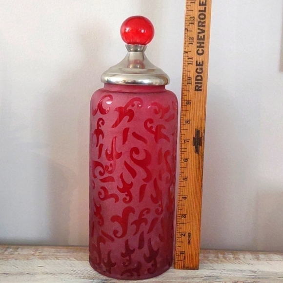 𝅺apothecary Jar Canister with Lid Red Etched Glass Shelf Decor - Picture 1 of 7